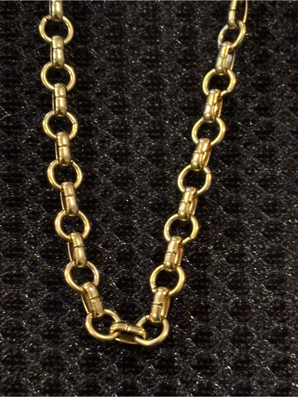 Vintage Gold tone Chain Link Necklace - Elegant Women's Jewelry